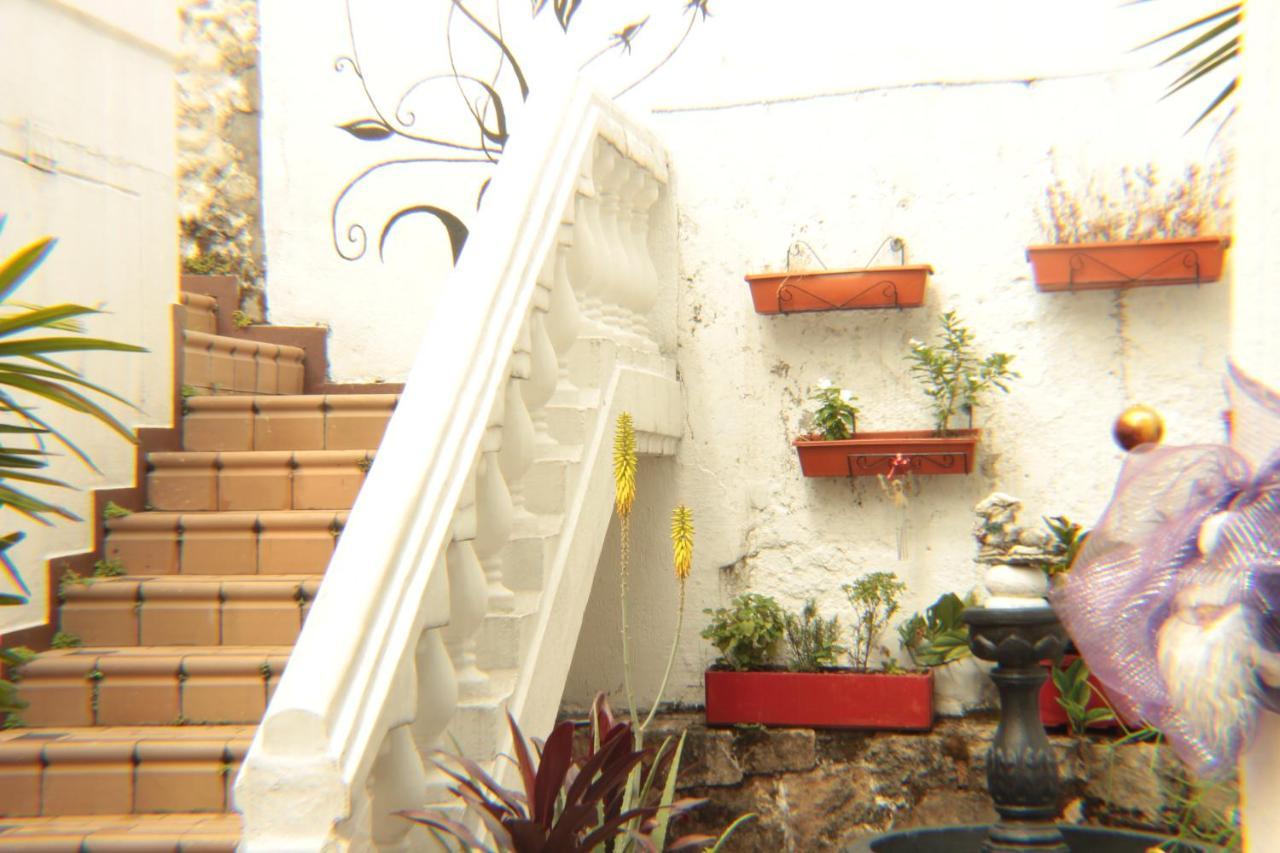 Hostal Coworking Cristales Cali Exterior foto